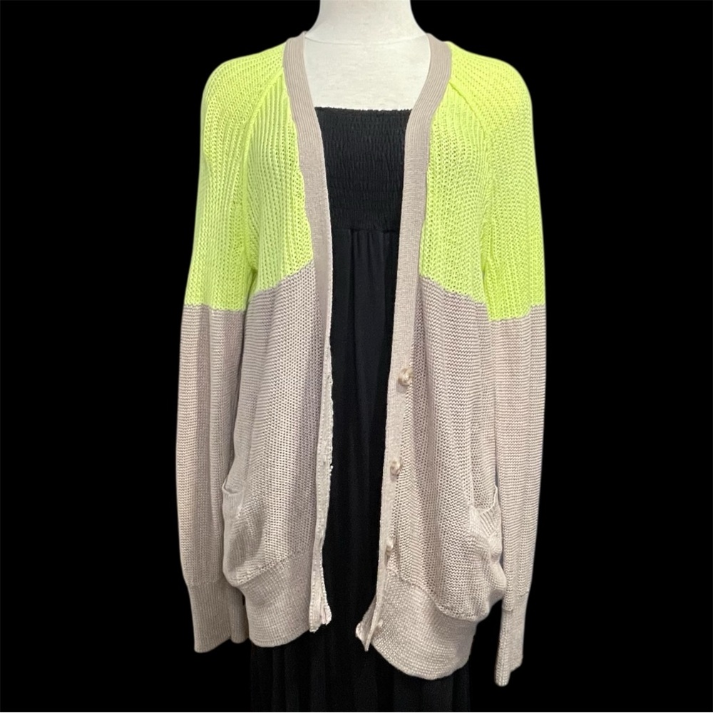 AMERICAN EAGLE - Neon Green + Khaki Tan Knit Button Pockets Cardigan Large NEW